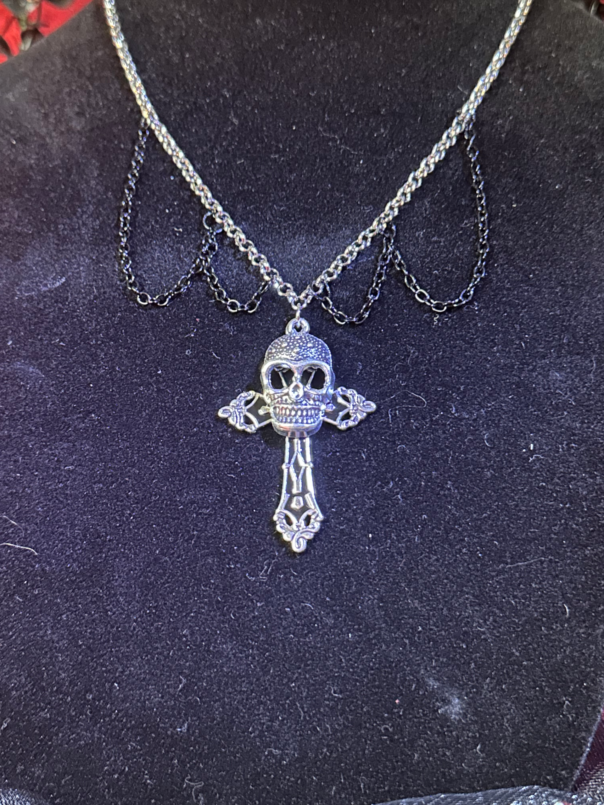 Grave Devotion - 20" - Image 2