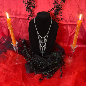 Obsidian Dreams Of Silver
