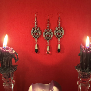 The Queen's Choice - In Black, Clear, or Red Crystals